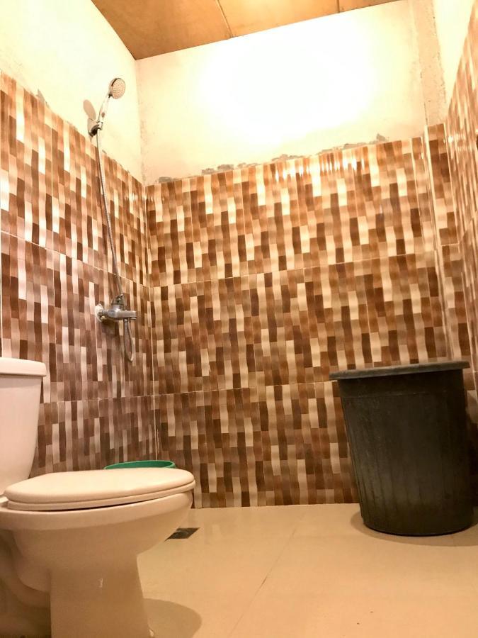 Sharky Hostel Oslob Ngoại thất bức ảnh