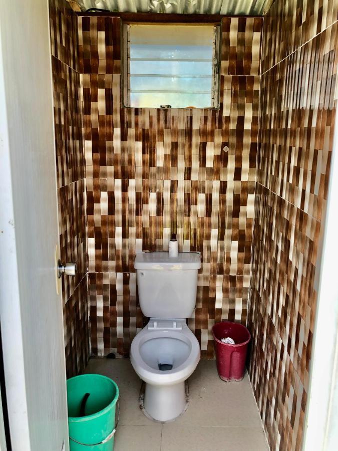 Sharky Hostel Oslob Ngoại thất bức ảnh
