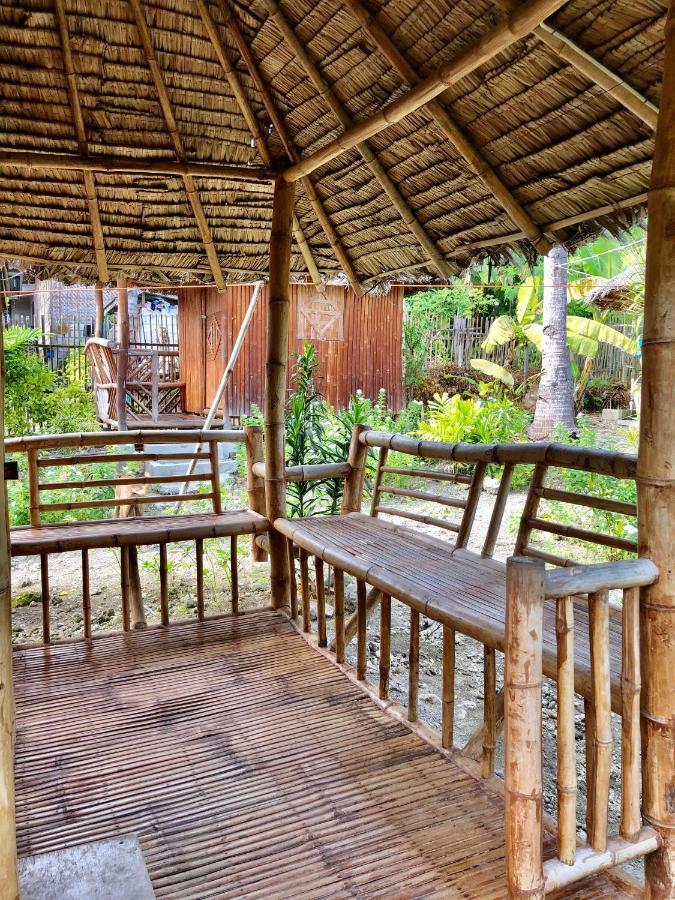 Sharky Hostel Oslob Ngoại thất bức ảnh