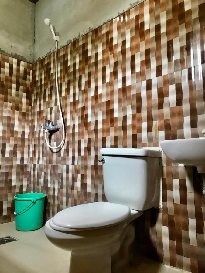 Sharky Hostel Oslob Ngoại thất bức ảnh