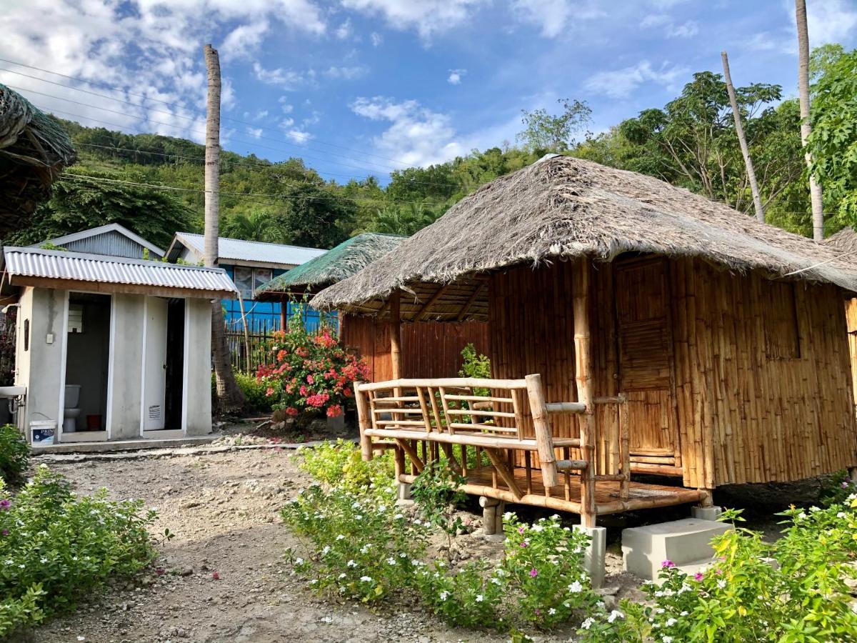 Sharky Hostel Oslob Ngoại thất bức ảnh